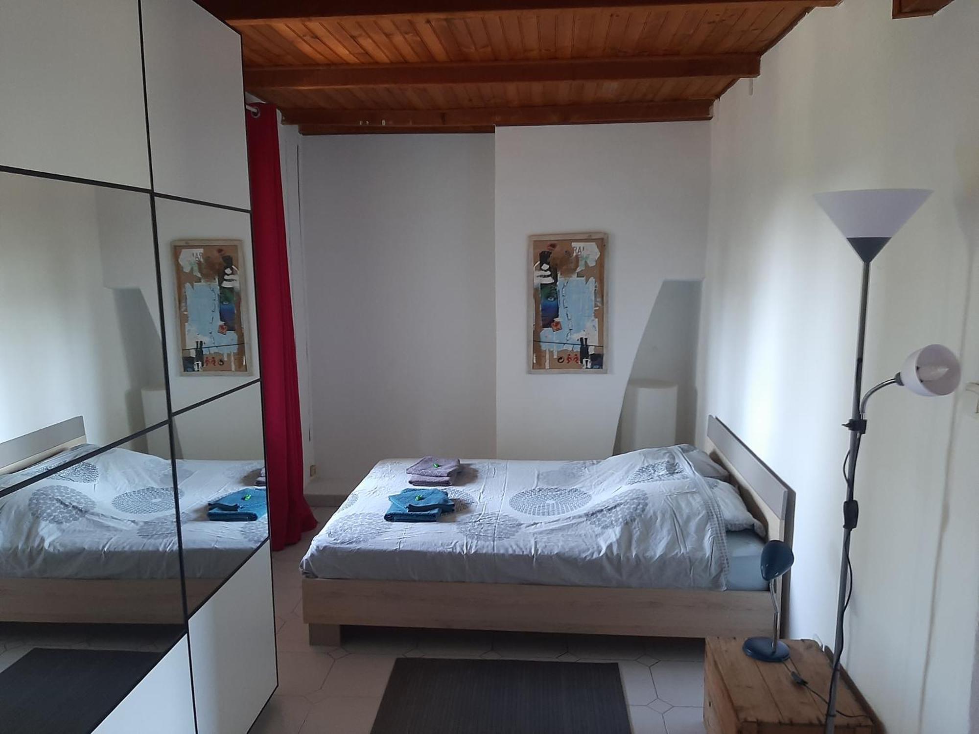 Appartement Avec Grand Jardin Et Parking, อูเซส ภายนอก รูปภาพ