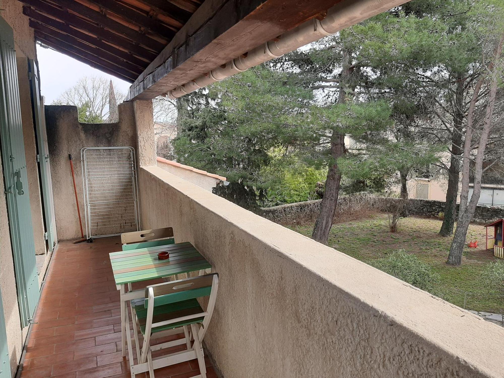 Appartement Avec Grand Jardin Et Parking, อูเซส ภายนอก รูปภาพ
